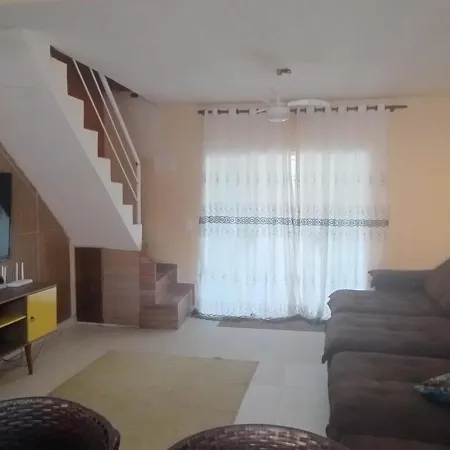 Casa com Piscina em Ubatuba-3